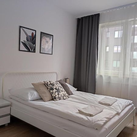 Lux Apartment Close To Medicover And Paley Warszawa Eksteriør billede