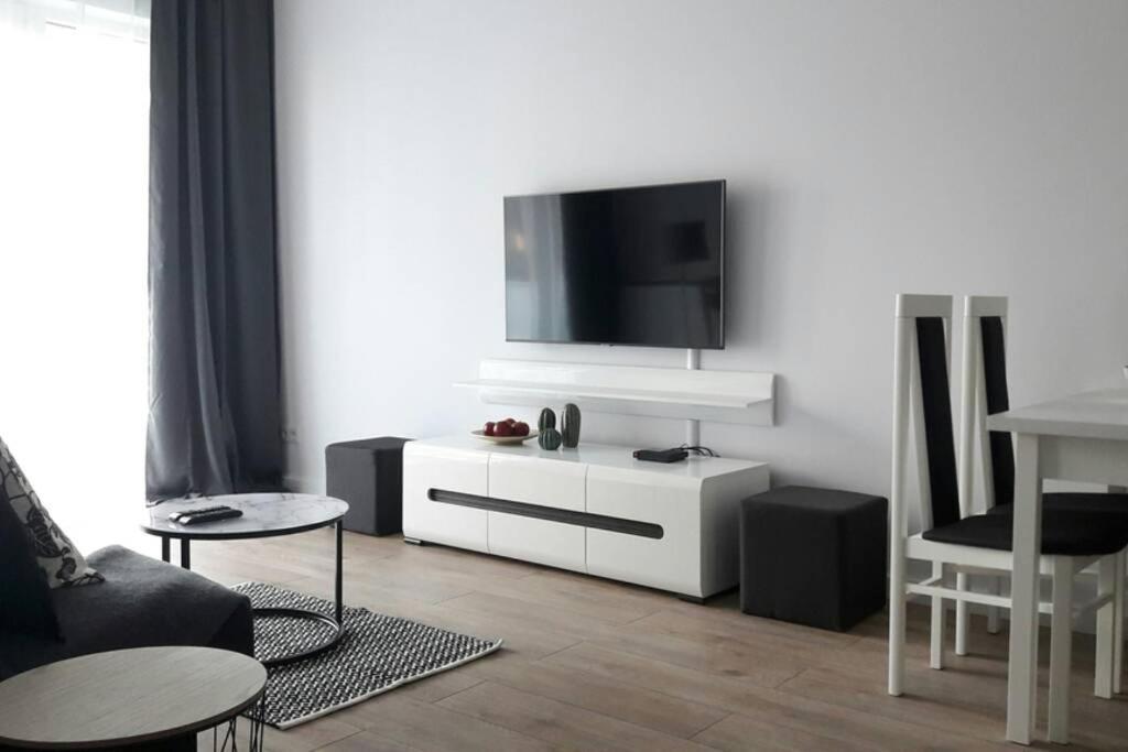 Lux Apartment Close To Medicover And Paley Warszawa Eksteriør billede
